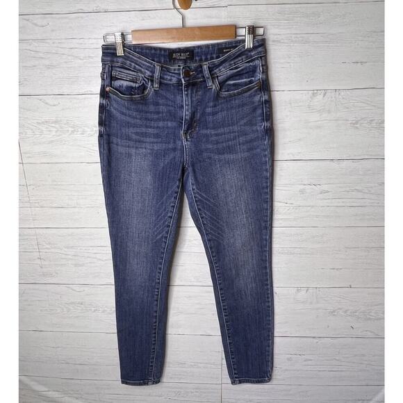 Judy Blue Jeans Womens Size 30 Blue Skinny Fit Cotton Blend Stretch Everyday - Picture 3 of 16